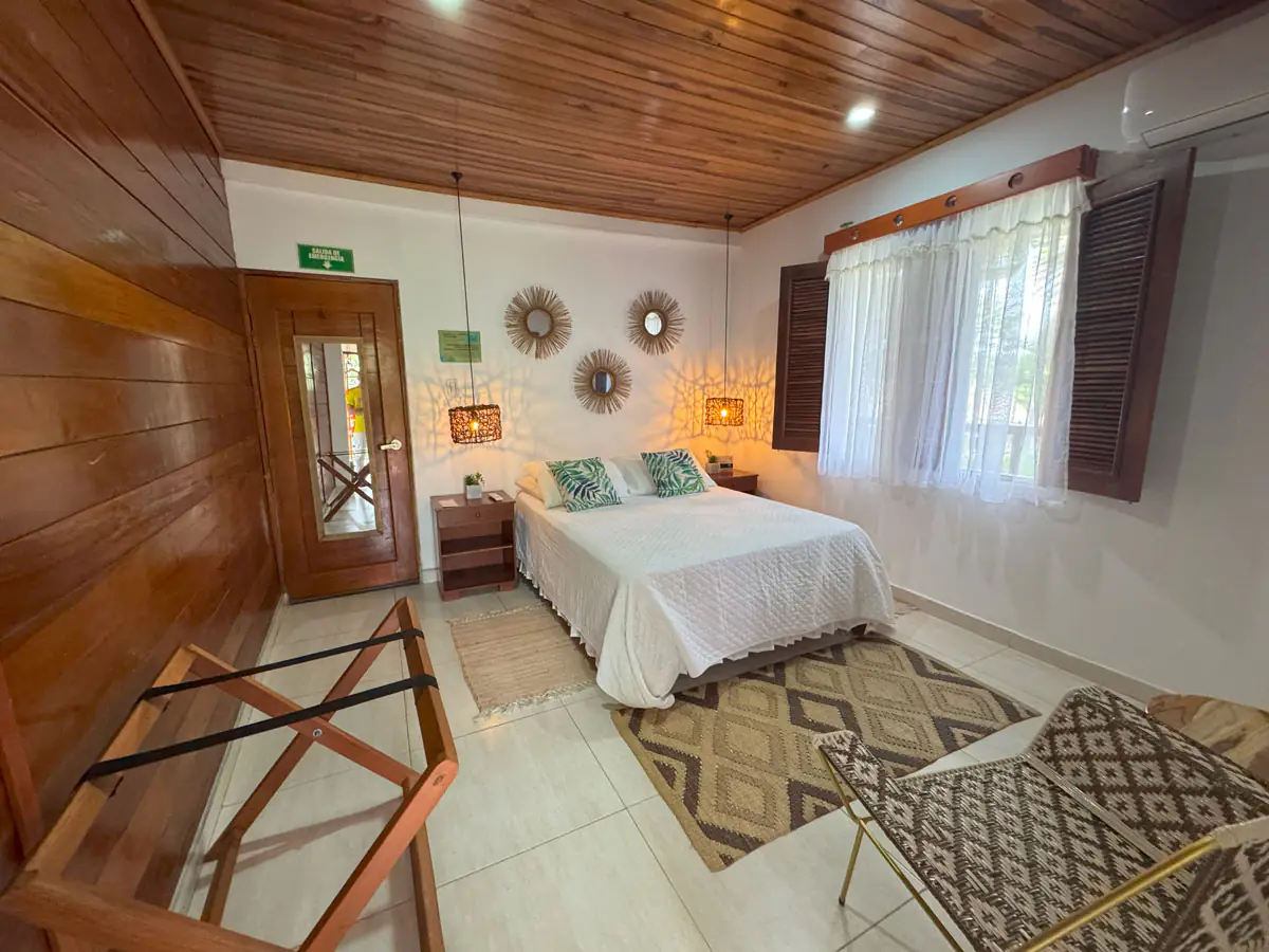 entrada habitacion hotel yachay tayrona