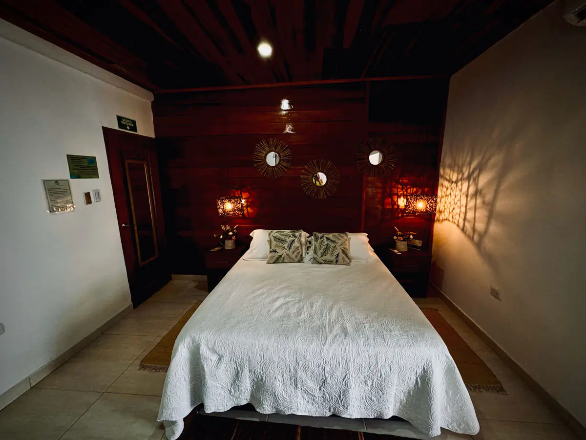 habitacion frontal hotel yachay tayrona